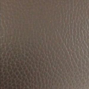 Meet your Posher, Emeka